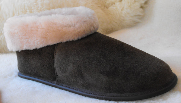 Snuggly Sheepskin Boot Slippers (UK 4-13) (Choice of Colours)